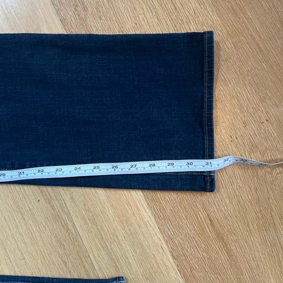 Lucky Brand Lolita Boot jeans, size 8/29 in EUC - Picture 3 of 5